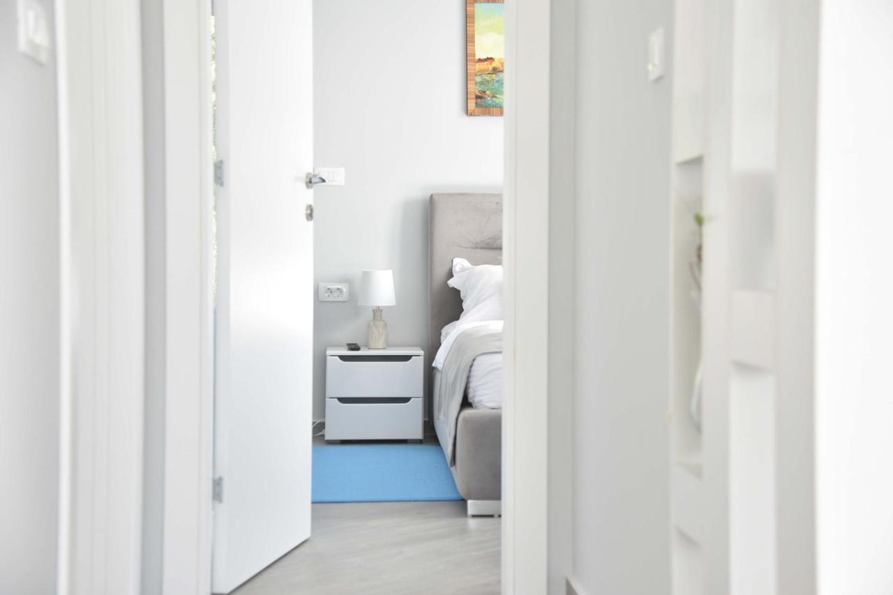 Verbalj Apartment With Swimming Pool โกตอร์ ภายนอก รูปภาพ