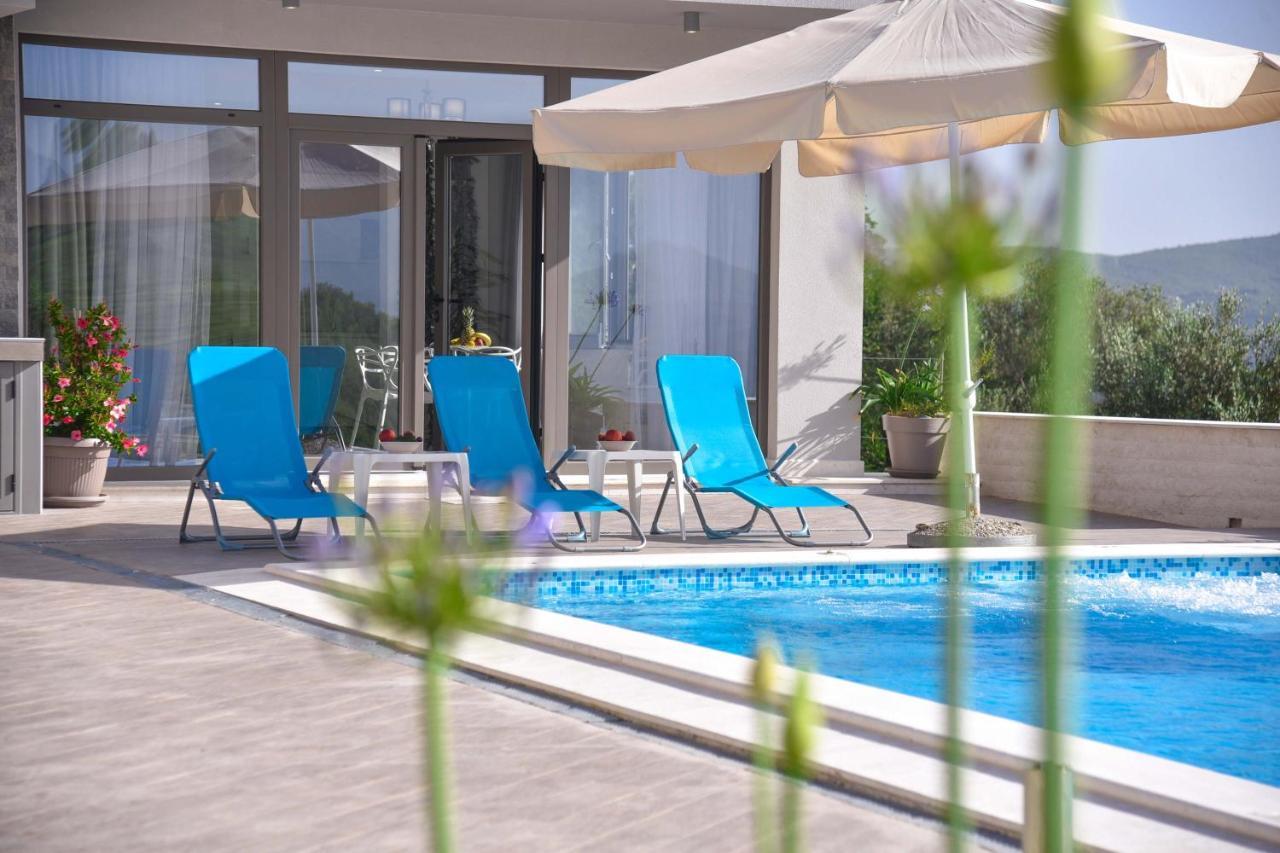Verbalj Apartment With Swimming Pool โกตอร์ ภายนอก รูปภาพ