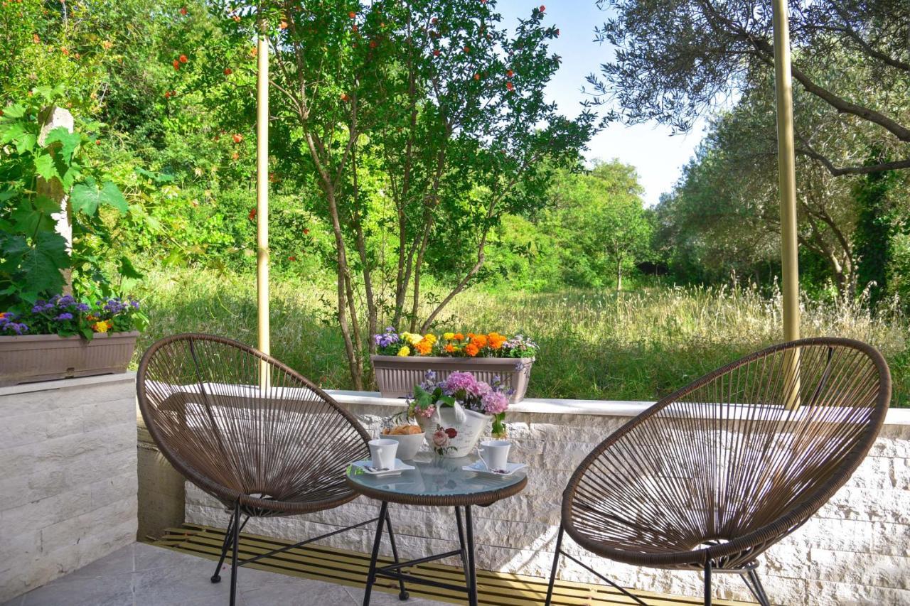 Verbalj Apartment With Swimming Pool โกตอร์ ภายนอก รูปภาพ